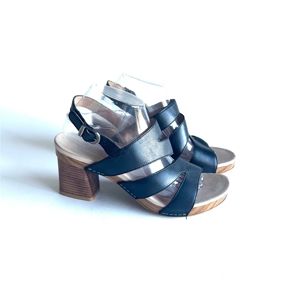 Dansko Black Cream Leather Rubber Outsole Heeled Sandals size EUR 40, US 9.5